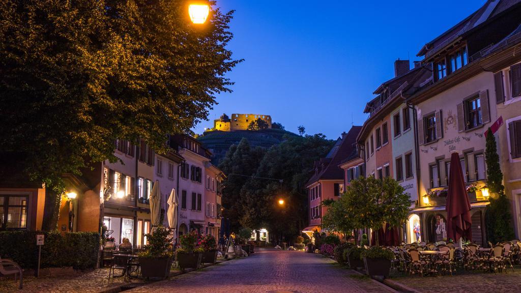 Die Krone Staufen im Breisgau Exterior foto