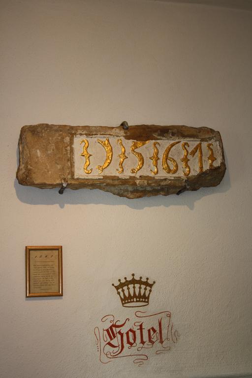 Die Krone Staufen im Breisgau Exterior foto